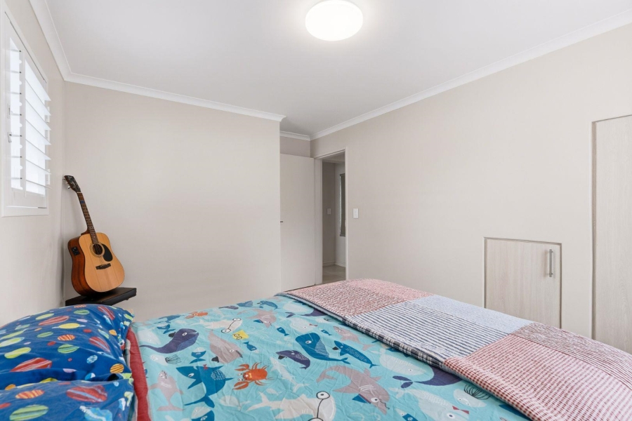 To Let 3 Bedroom Property for Rent in Royal Ascot Western Cape